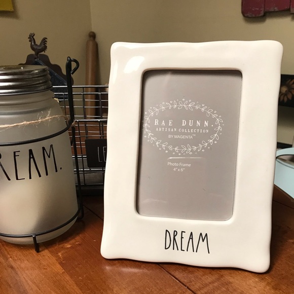 Rae Dunn “DREAM” Picture Frame NWT - Picture 4 of 8